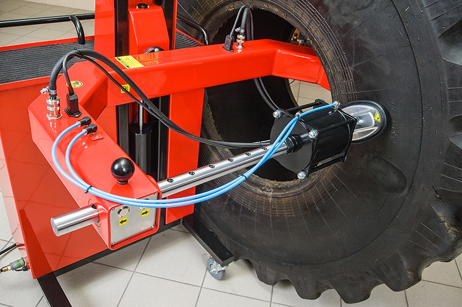 Вулканизатор Эребус для ремонта шин грузовых автомобилей, фото.